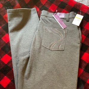 Gloria Vanderbilt Jeans